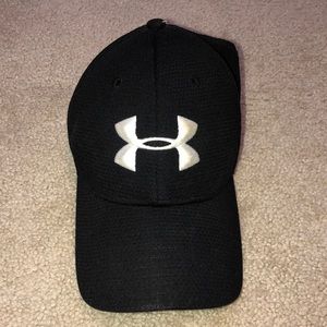 MD MENS UNDER ARMOUR HAT